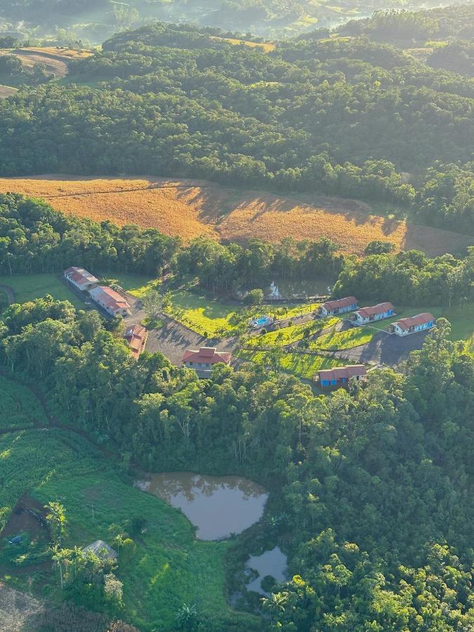 Pousada Di Venezia - Hotel Fazenda Нова-Венеза Екстер'єр фото
