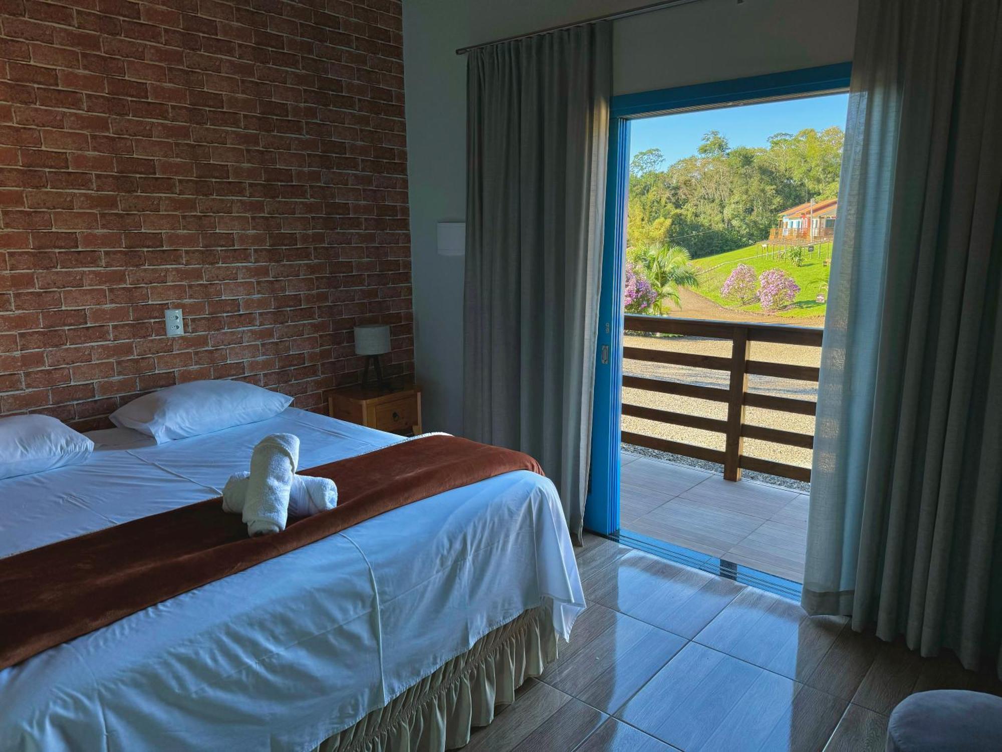 Pousada Di Venezia - Hotel Fazenda Нова-Венеза Екстер'єр фото