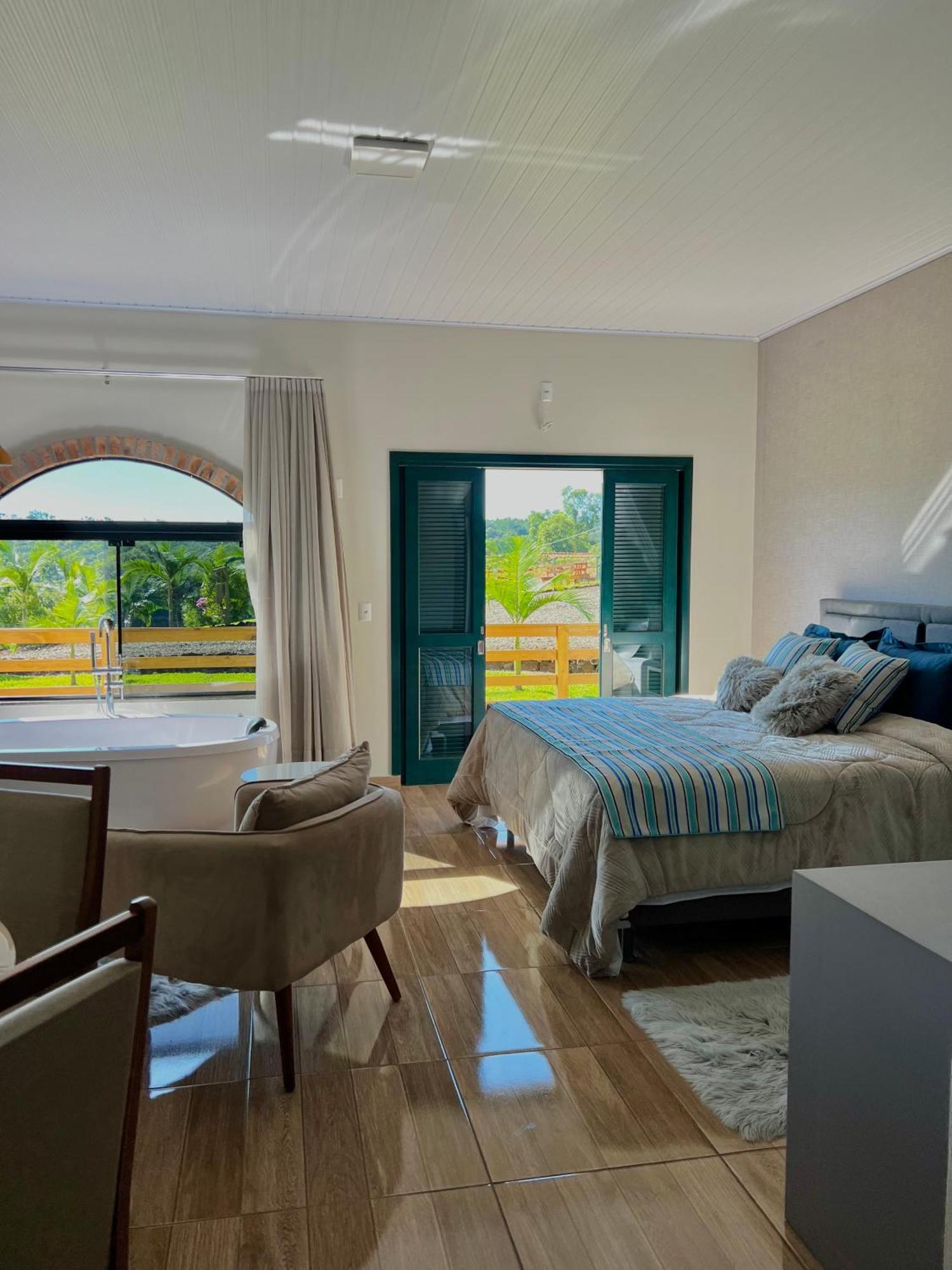 Pousada Di Venezia - Hotel Fazenda Нова-Венеза Екстер'єр фото