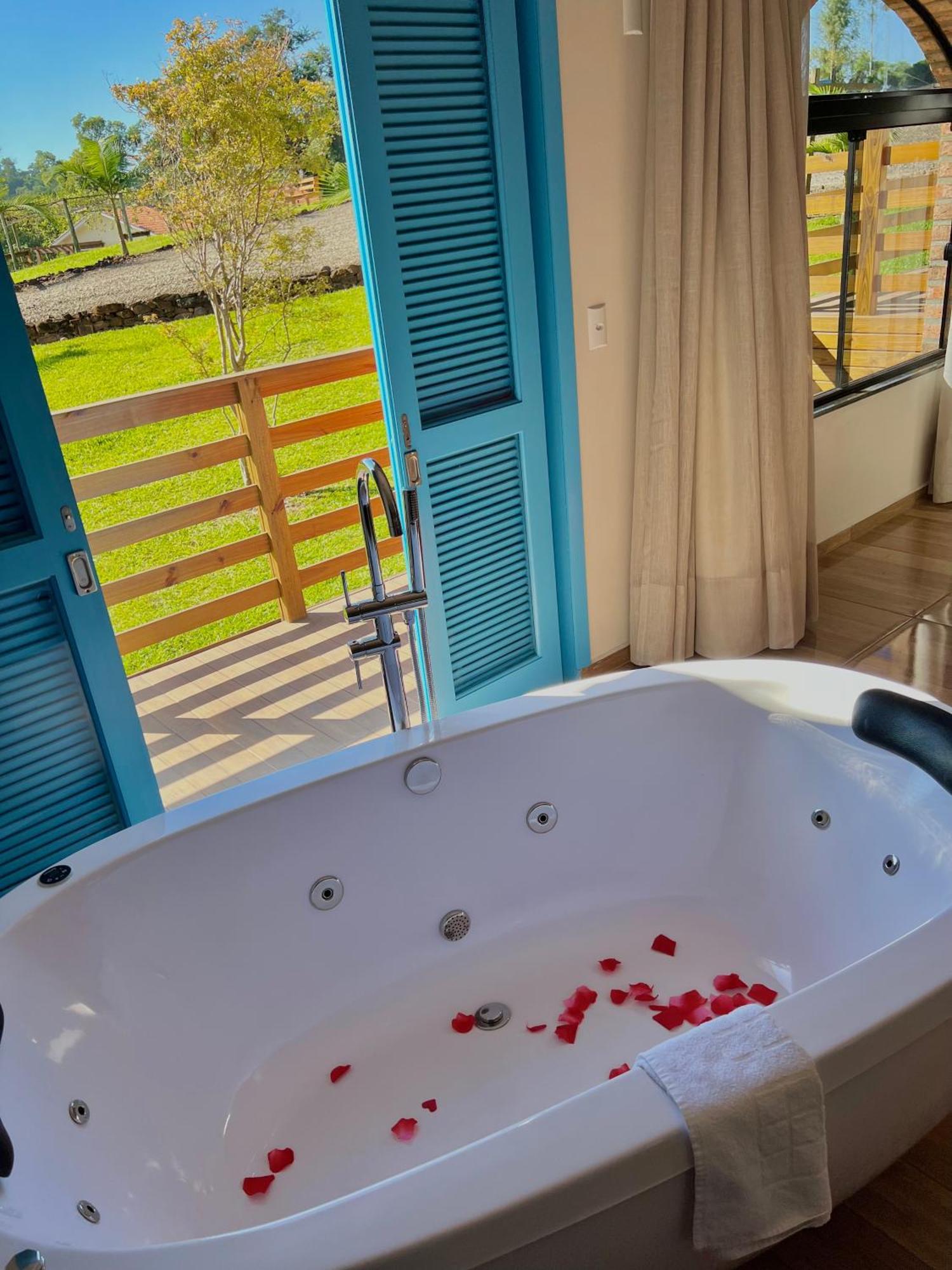 Pousada Di Venezia - Hotel Fazenda Нова-Венеза Екстер'єр фото